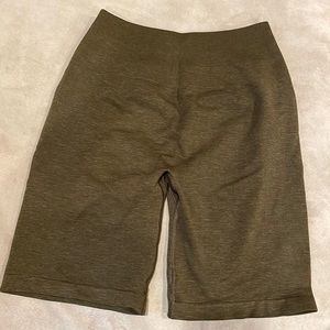 Alphalete Amplify Shorts